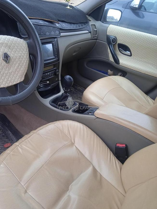 Renault laguna2