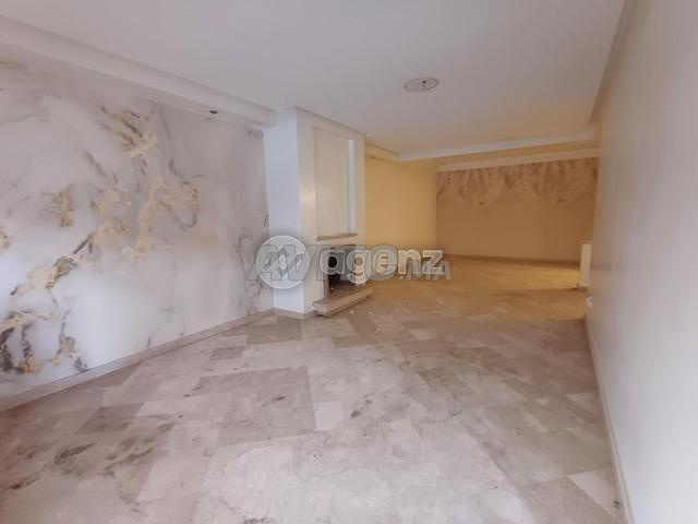 CMN-AC-2081 - Appartement à vendre à Les princesses - 2