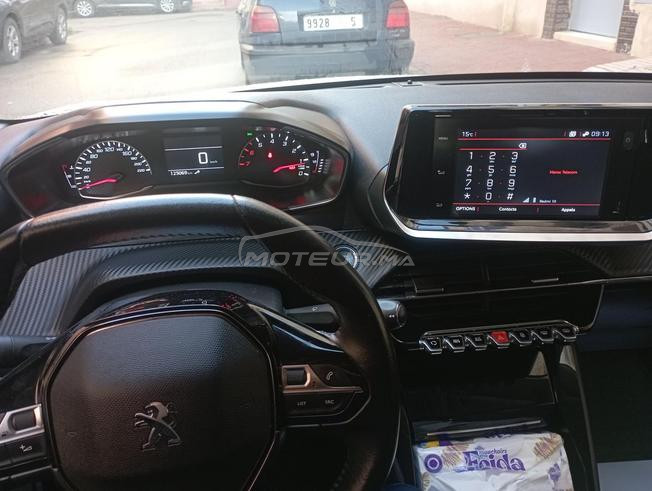 Voiture intacte 