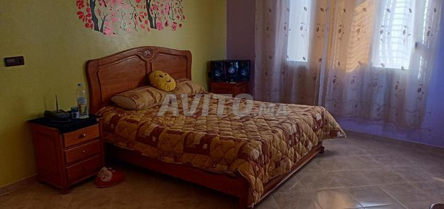 À Berkane 2 façades 3 logements. Date de construction 2021 en règle