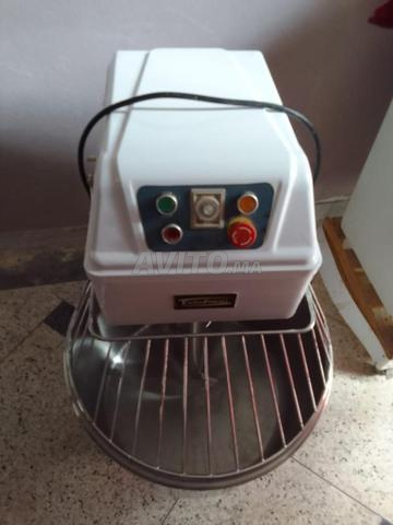 Pétrin spirale 220 v. 2 Vitesses Pétrin spirale - 2