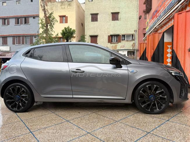 Renault Clio Diesel Manuelle 2024 à Mohammedia