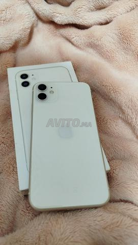 Iphone 11 blanc 64Gb très propre - 2