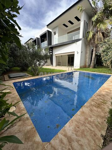 Villa à louer dar bouazza à côté ecole belge