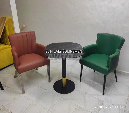 كراسي طاولات مقاهي مطاعم