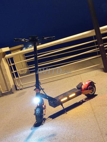 Trottinette électrique de type eco extrême