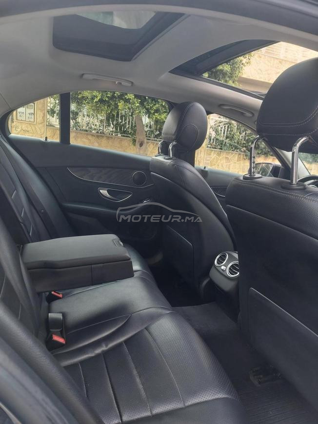 MERCEDES-BENZ C220