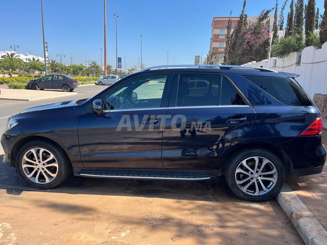 مرسيدس GLE 250d (9CV) - 2016 - 185000 كم - 2