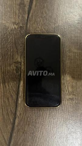 Iphone 12 Pro 256g presque neuf