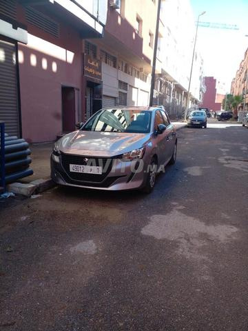 Peugeot 208 essence kilométrage 50000