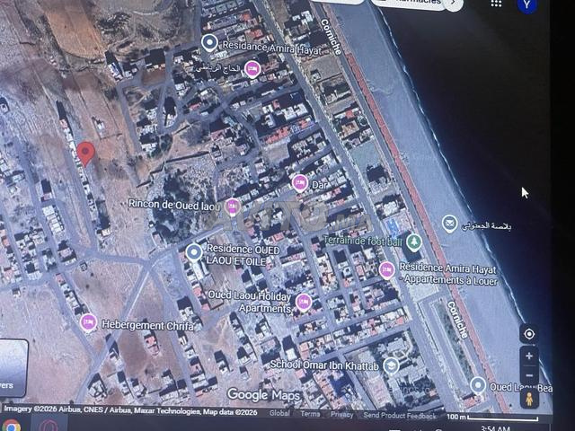 أرض للبيع، R3 مطلة على البحر