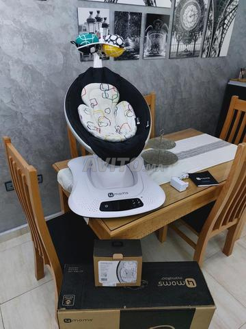 8£ 4mom mamaroo 4 مع مُخفّض كأنه جديد