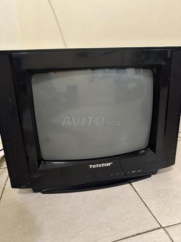 Téléviseur Telstar 10 pouces en bon état et à un prix raisonnable