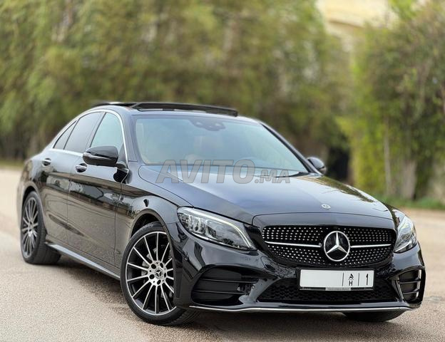 مرسيدس بنز الفئة c220d ديزاينو