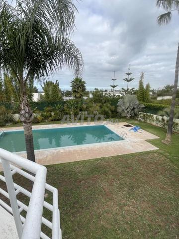 فيلا مفروشة جميلة في السويسي حي السفراء