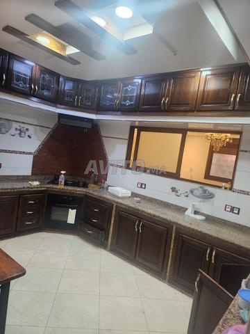 طابق أرضي مرتفع France ville