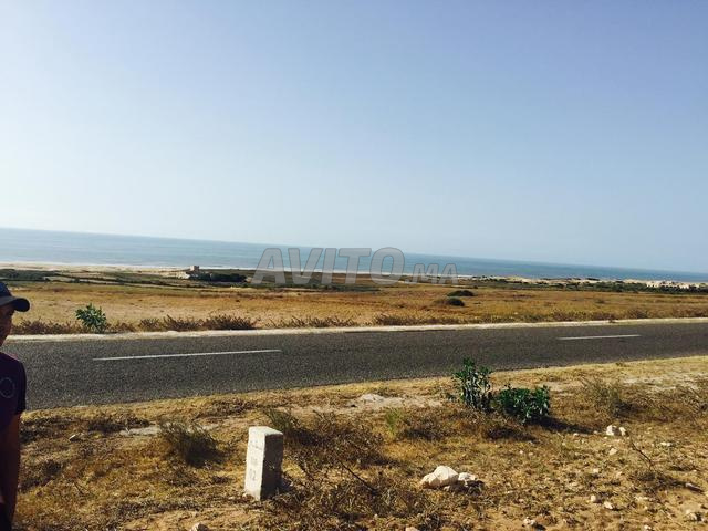 Terrain sur route principale avec vue mer 360°