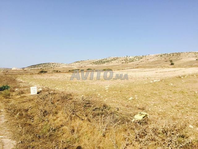 Terrain sur route principale avec vue mer 360°