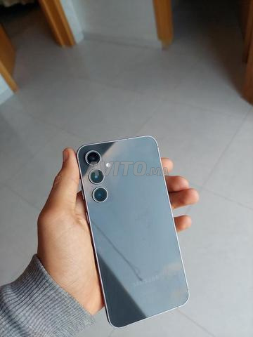 Téléphone Samsung S23 FE très bon état à vendre