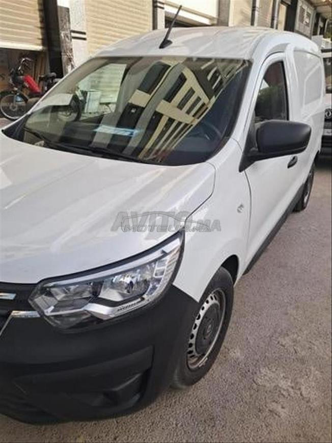 Renault Express Diesel Manuelle 2022 à Tanger