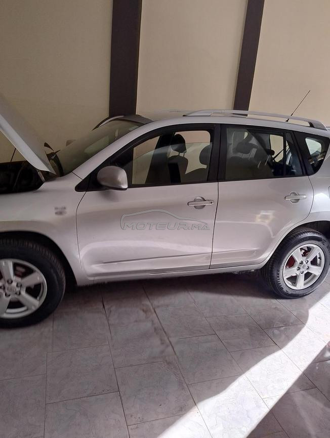 Toyota RAV4 model 31/12/2007 dédouane 2016