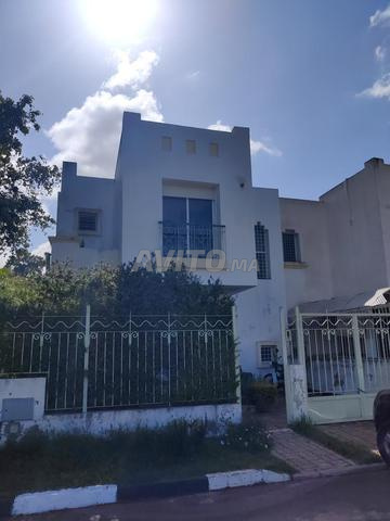 Belle villa à louer saiss garden oued fes
