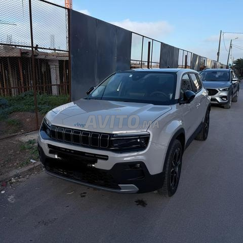 Jeep, Avengers, essence, hybride