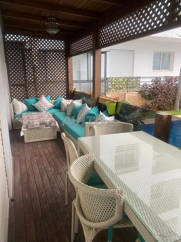 Bel immense appartement F4 meublé à Harhoura