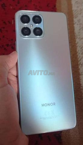 Téléphone HONOR X8 en bon état