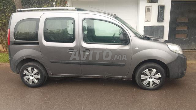 Magnifique voiture à vendre, soyez le premier