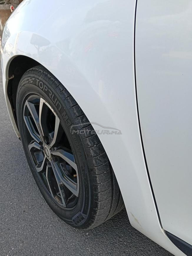 Clio 4 la3mra model 2021