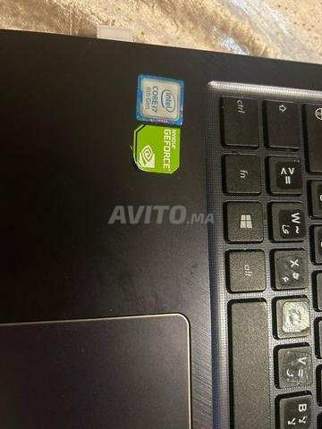 ASUS VivoBook 15
