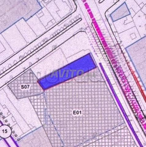 أرض للبيع للسكن أو فندق أو مكتب