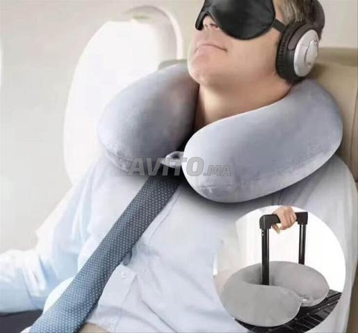 وسادة السفر