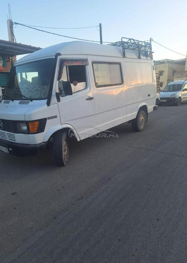 Mercedes-Benz 208 Diesel Manuelle 1992 à Taounate