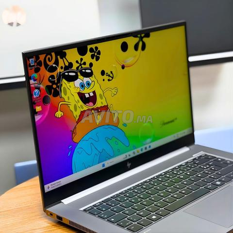 HP Laptop Workstation PC NVIDIA Quadro T2000 Max-Q - 2