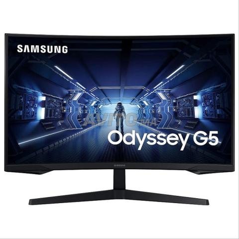 Écran PC Gamer SAMSUNG Odyssey G5 G55 - 27 Pouces