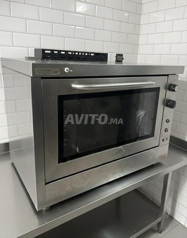 Four de pâtisserie convection gaz