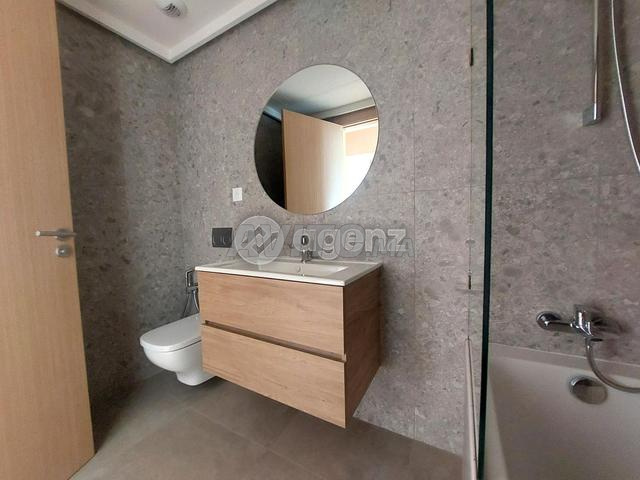 CMN-HA-1975 - شقة للبيع في CFC