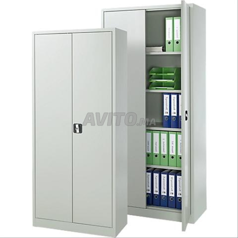 خزانة معدنية قياسية**