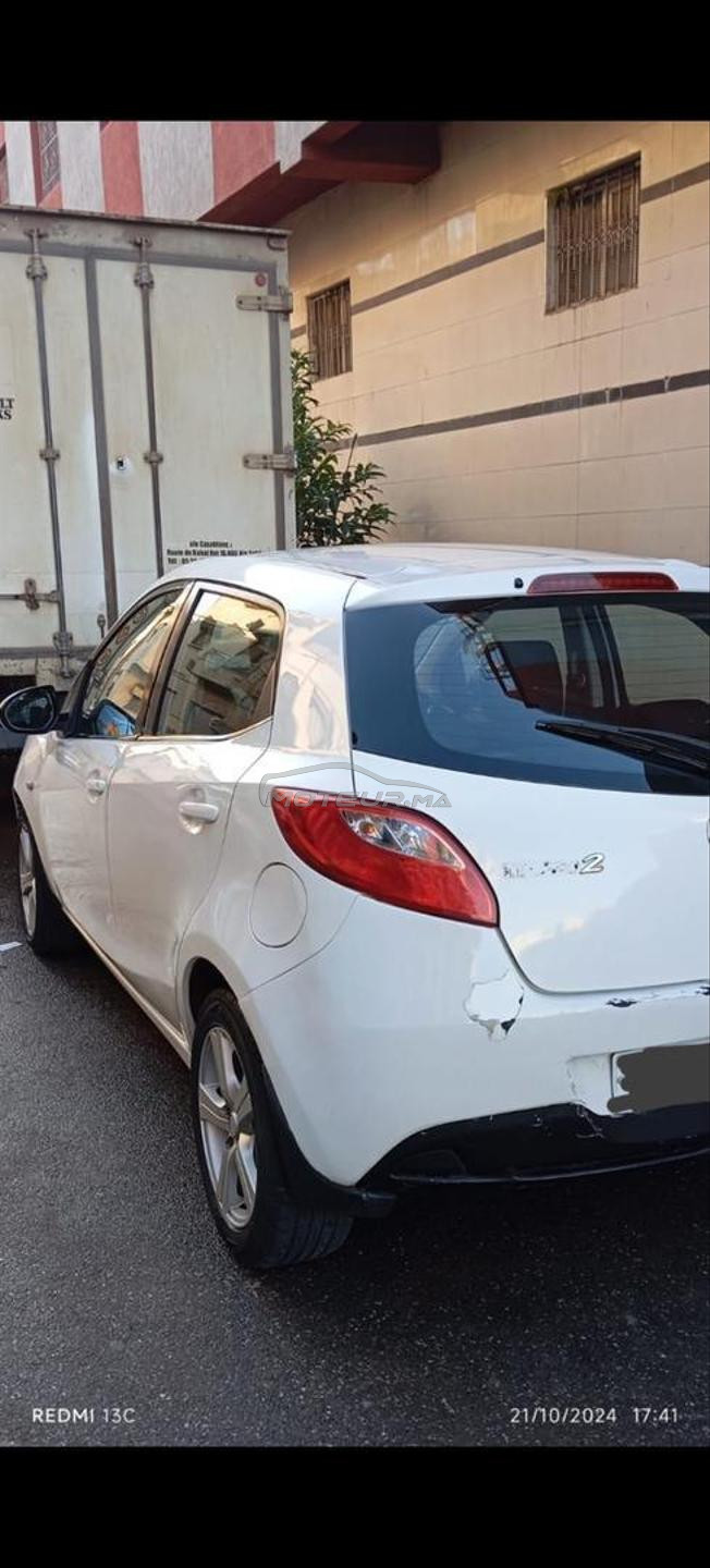 mazda 2 modèle 2010 