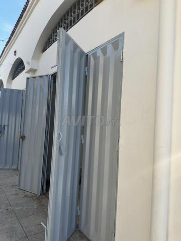 للبيع - محل تجاري بمساحة 61 متر مربع في موقع مثالي - 2