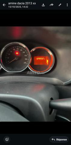 Sandero très bon état