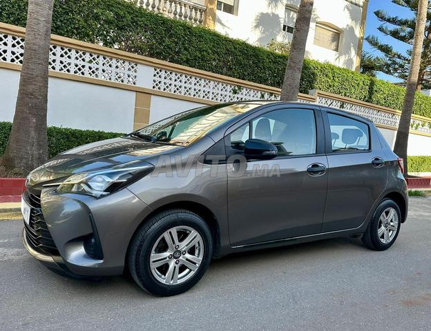 Toyota Yaris Essence Manuelle 2021 à Rabat