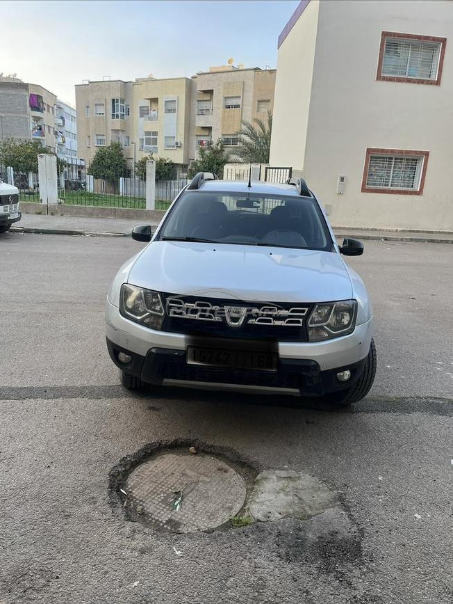 Dacia Duster Diesel Manuelle 2017 à Fès