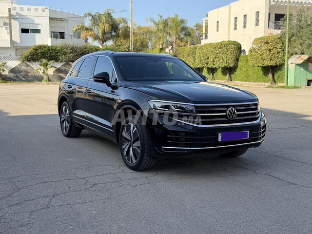 Volkswagen Touareg Diesel Automatique 2024 à Fès