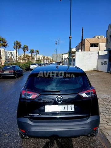 Voiture Opel crosland de bonne qualité à vendre