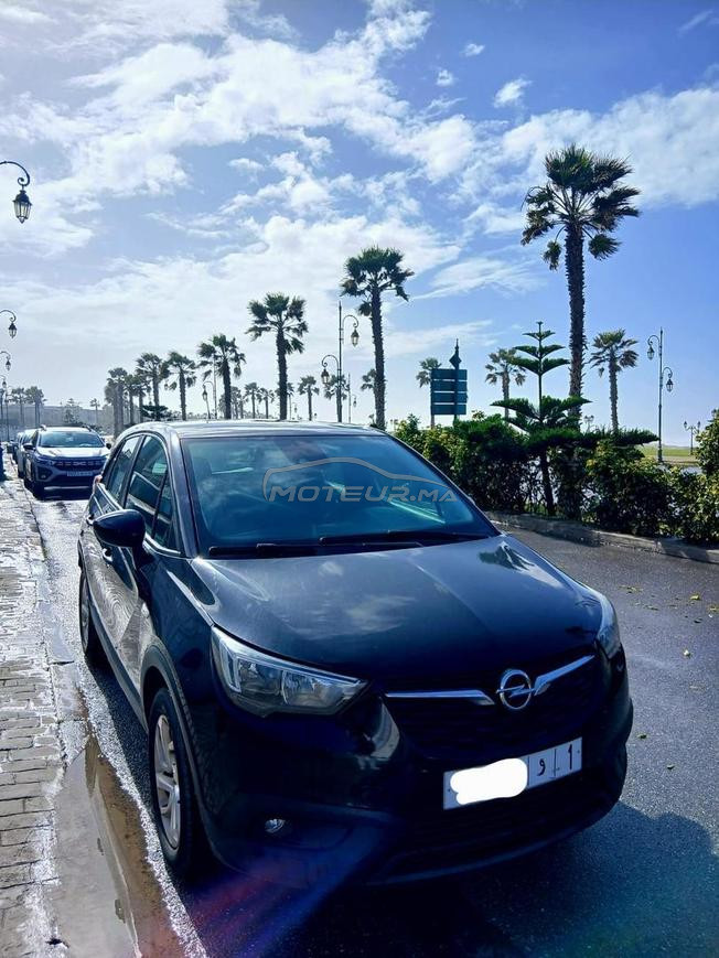 voiture Opel crosland de bonne qualité à vendre 