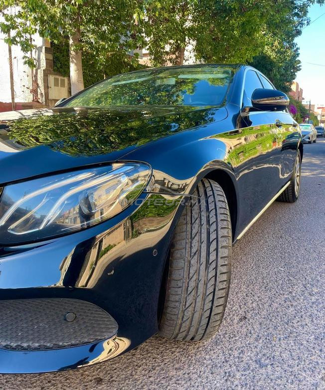 une belle Mercedes E220 à vendre 