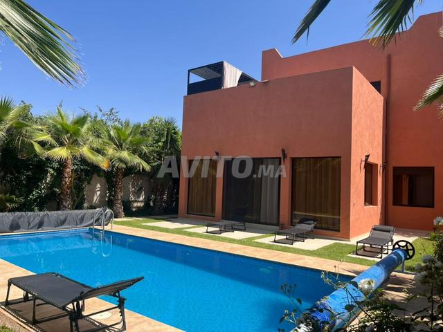 فيلا جميلة مع مسبح مدفأ مراكش طريق أوريكا